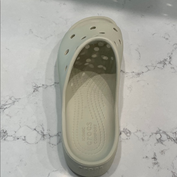 Crocs Platform Slide Sandals - Picture 6 of 10